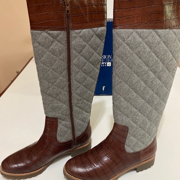Sperry Topsliders Gray Diamond Quilted Brown Leather Boots Size 8 very classy - Picture 2 of 14